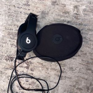 Beats Solo HD headphones